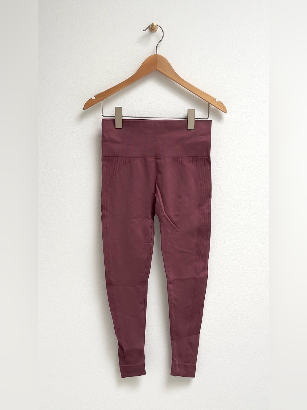 Set Active, High-Waist Fitness Leggings in Deep Mauve, Medium